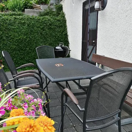 Haus Erika/ Fam. Frevel アパート