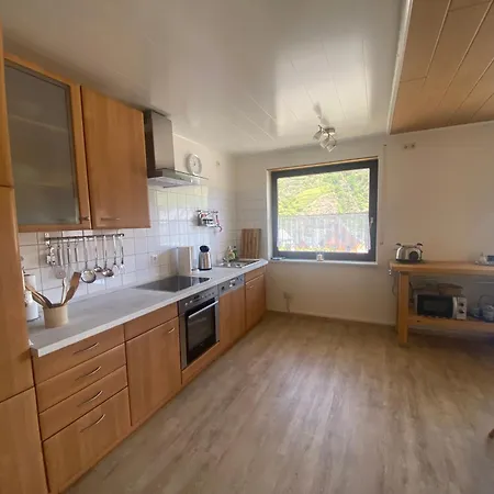 Haus Erika/ Fam. Frevel Διαμέρισμα Kattenes